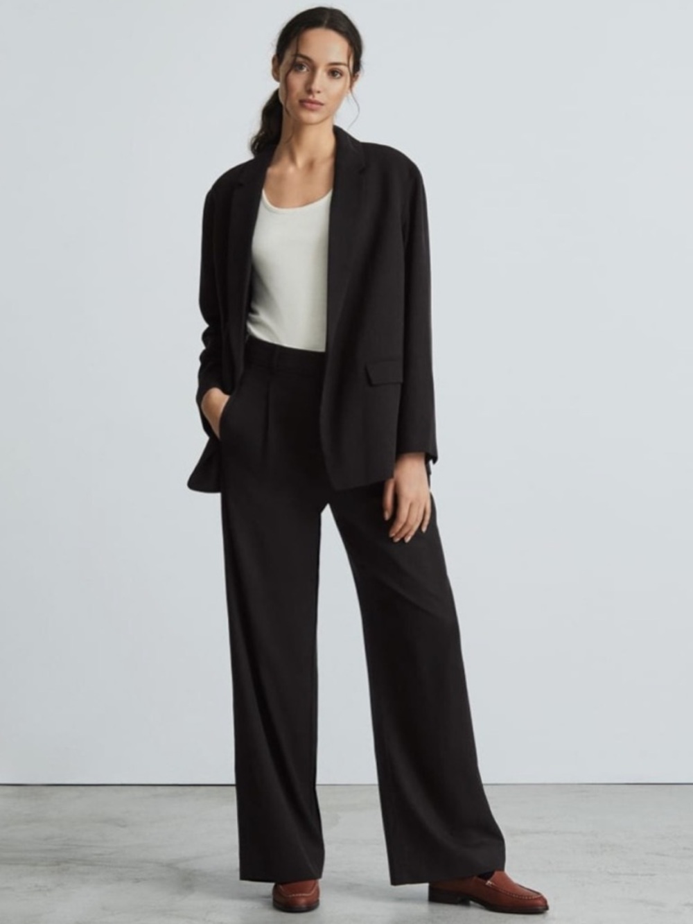Everlane The Way-High Drape Pant Black Pleated NWT Size 14 Short - Picture 2 of 10